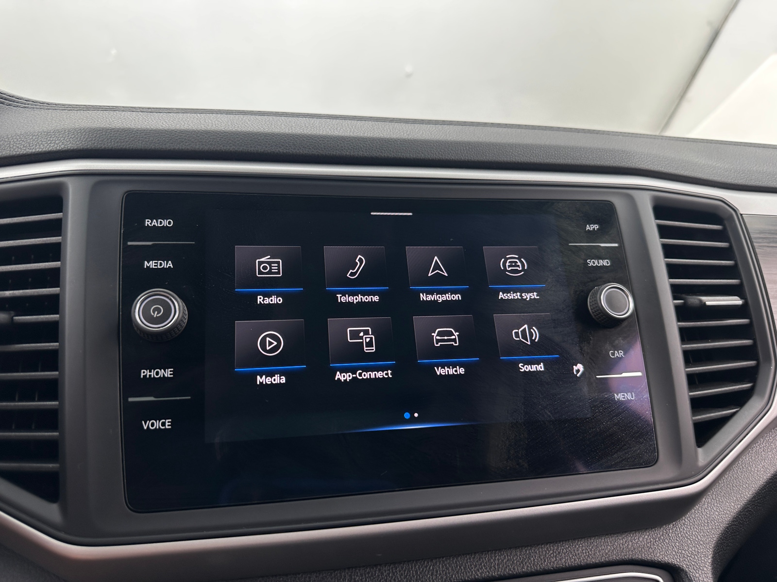 Thumbnail: 2021 Volkswagen Atlas - 3