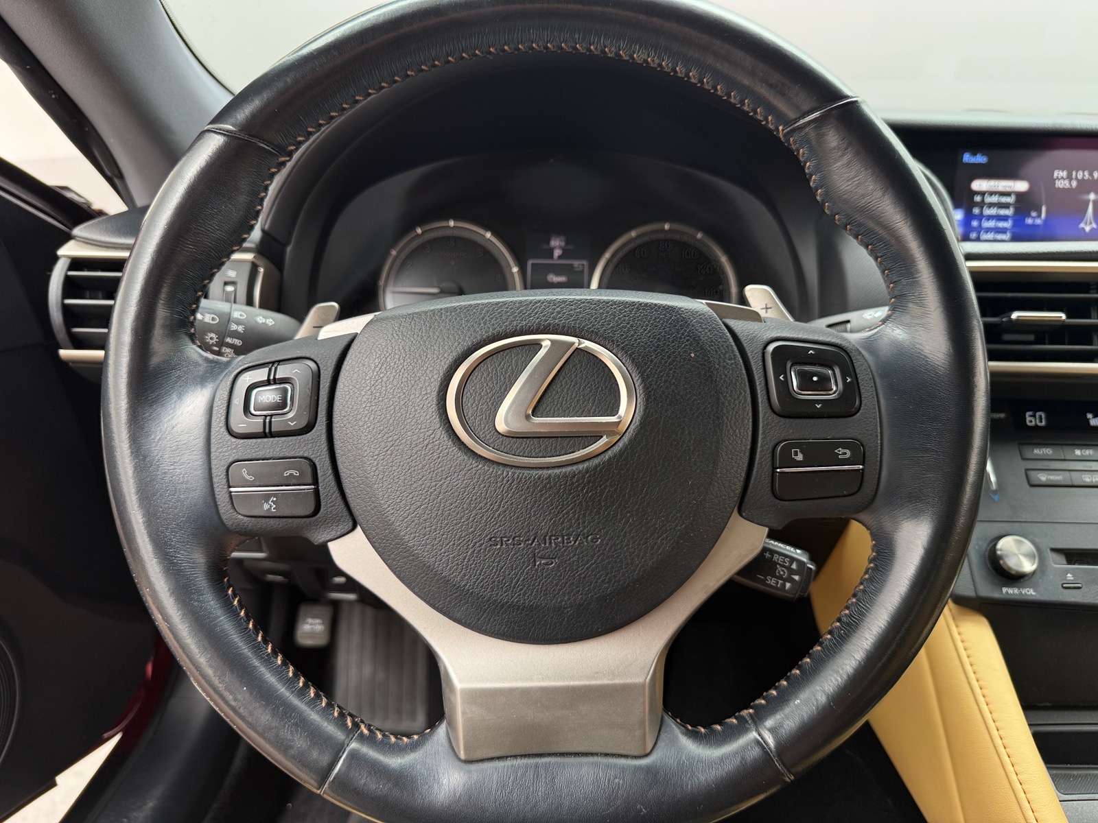 Thumbnail: 2016 Lexus RC - 3