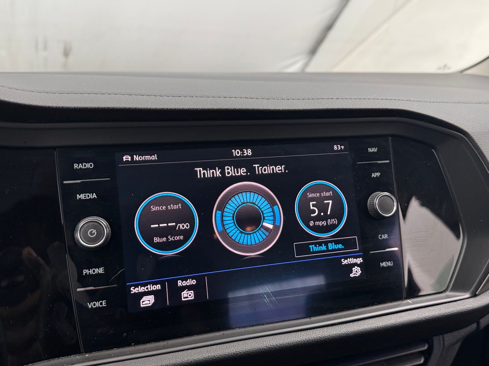 Thumbnail: 2019 Volkswagen Jetta - 3