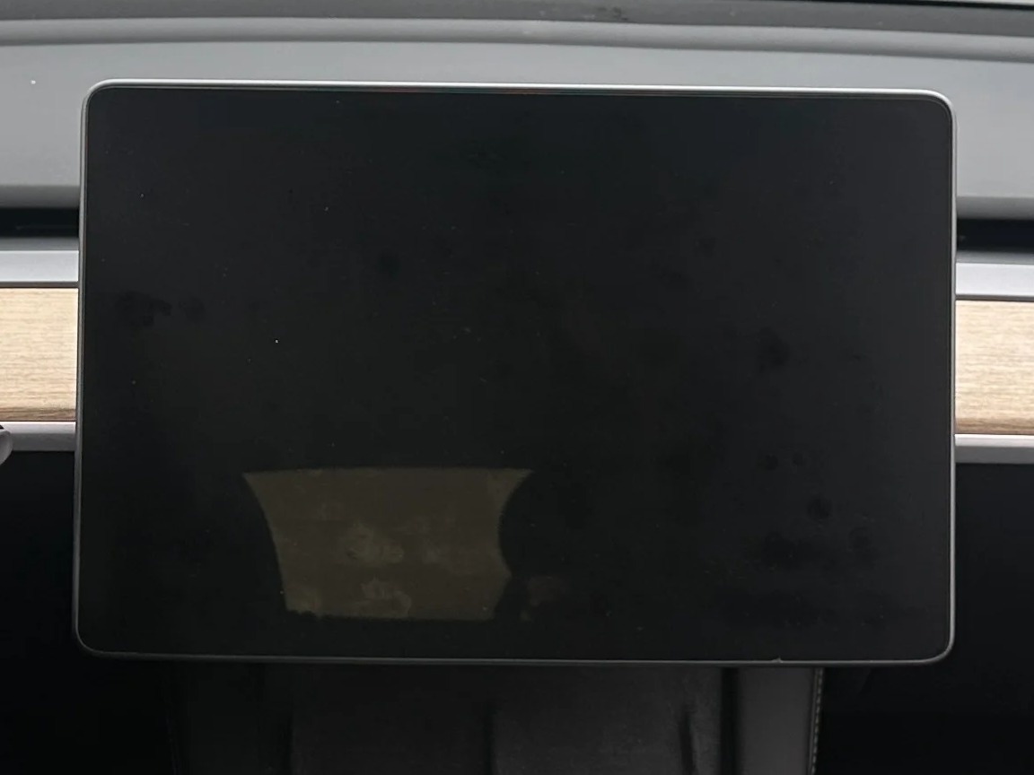 Thumbnail: 2023 Tesla Model Y - 3