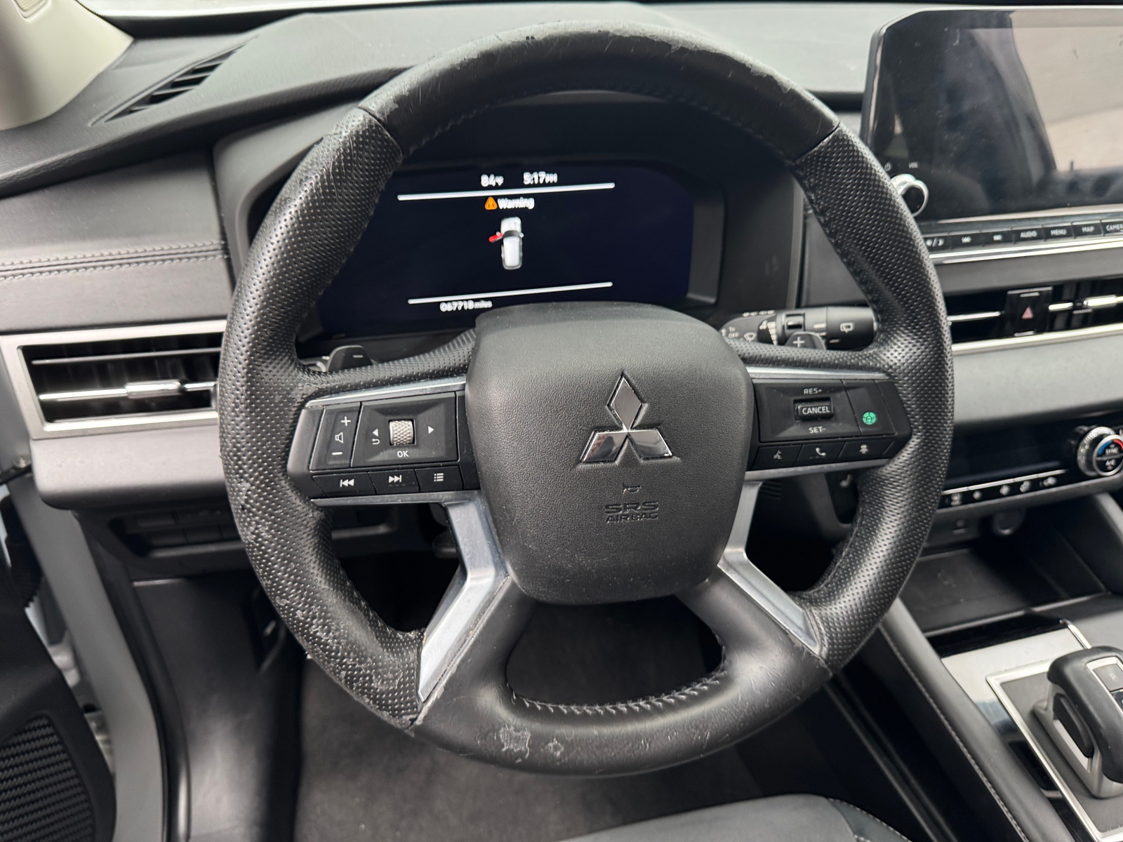 Thumbnail: 2022 Mitsubishi Outlander - 4