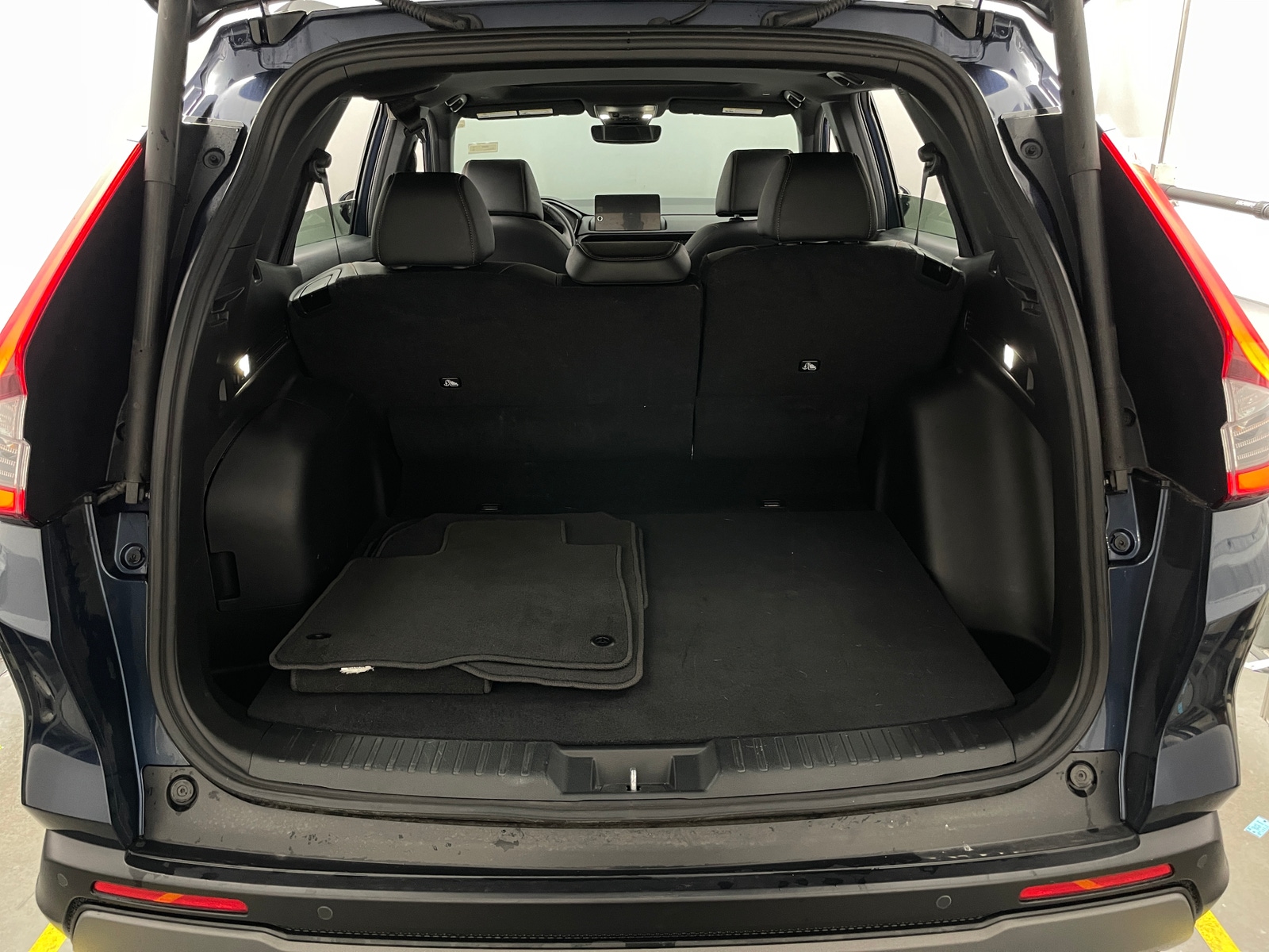 Thumbnail: 2026 Honda CR-V - 6
