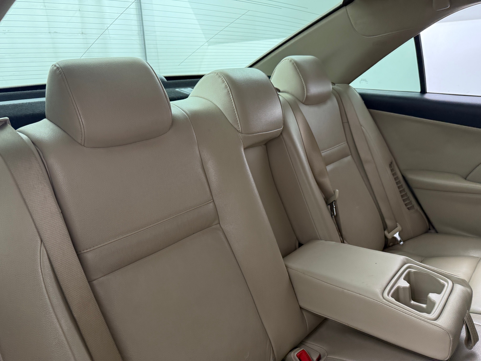 Thumbnail: 2012 Toyota Camry - 6