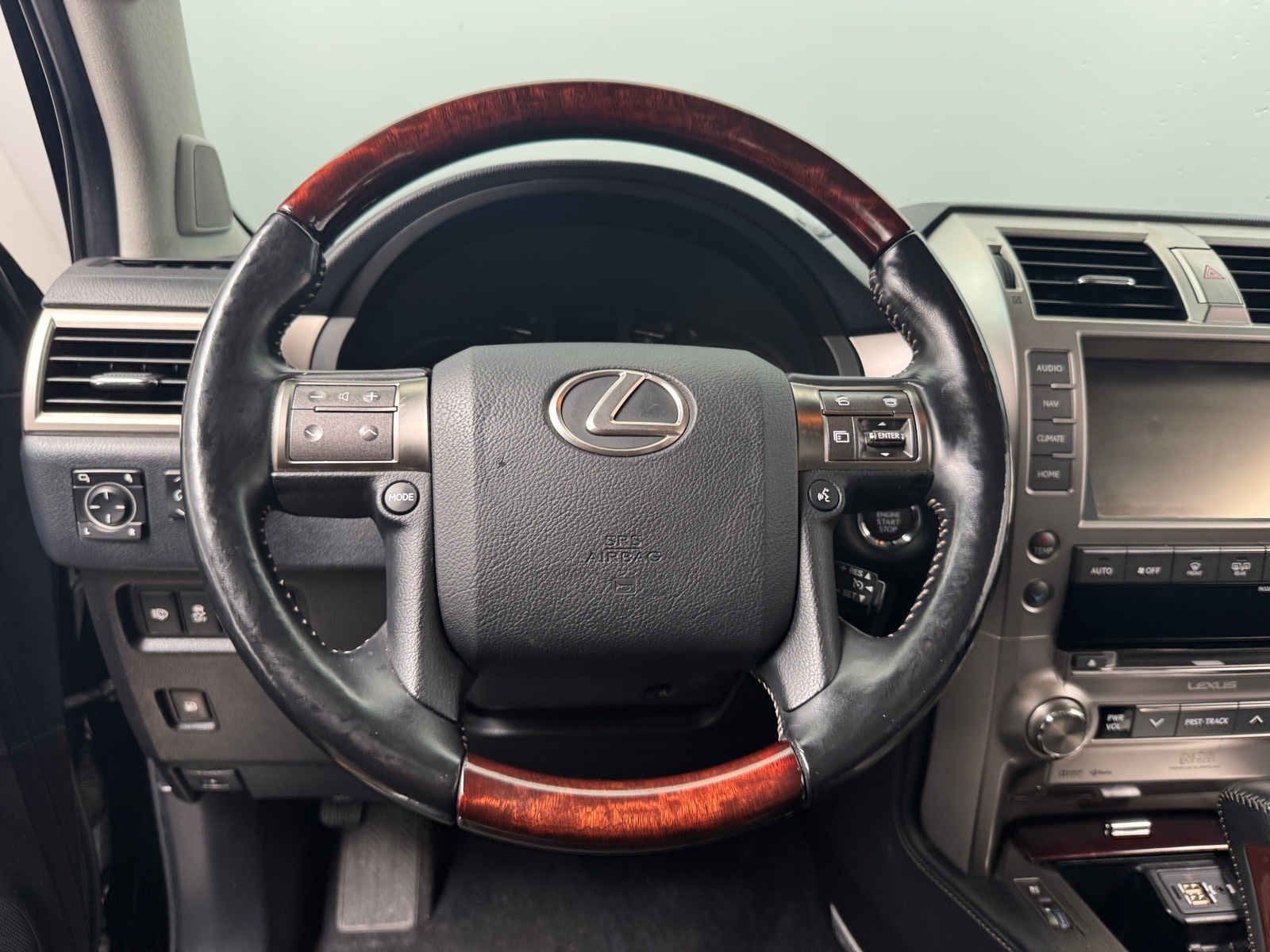 Thumbnail: 2016 Lexus GX - 4