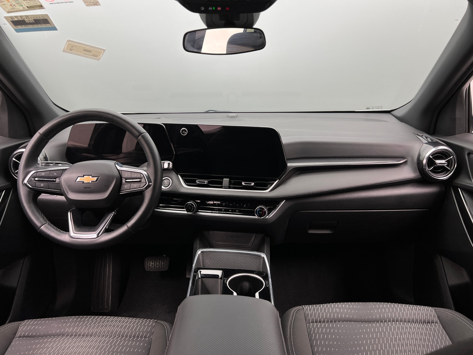 Thumbnail: 2025 Chevrolet Equinox - 3