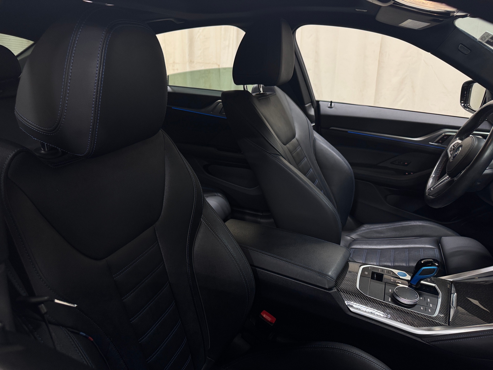 Thumbnail: 2023 BMW i4 - 2