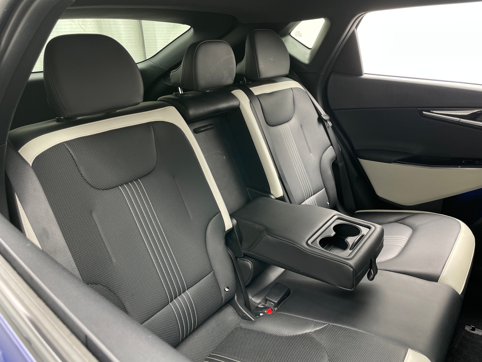 Thumbnail: 2024 Kia EV6 - 5