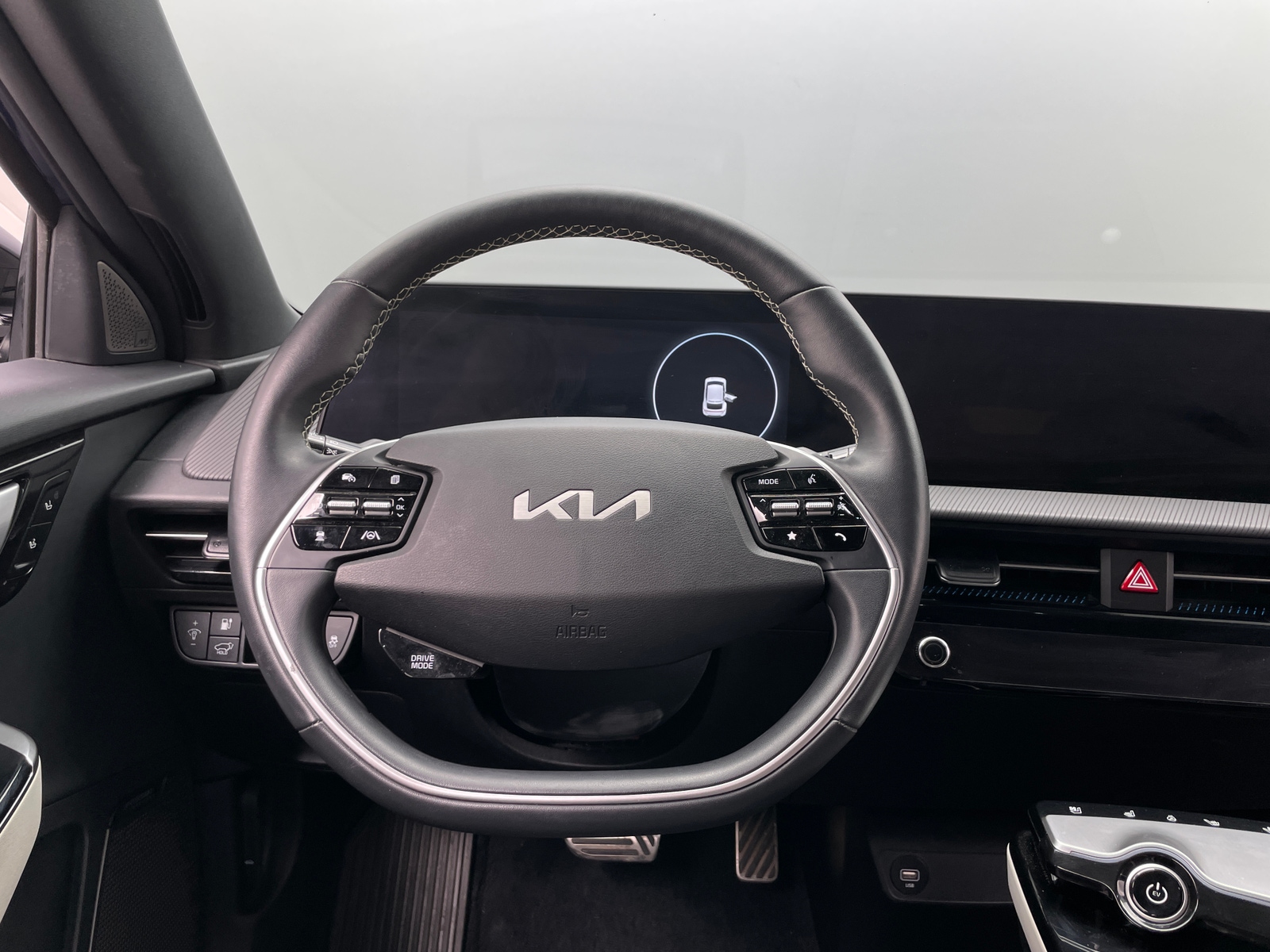 Thumbnail: 2024 Kia EV6 - 4