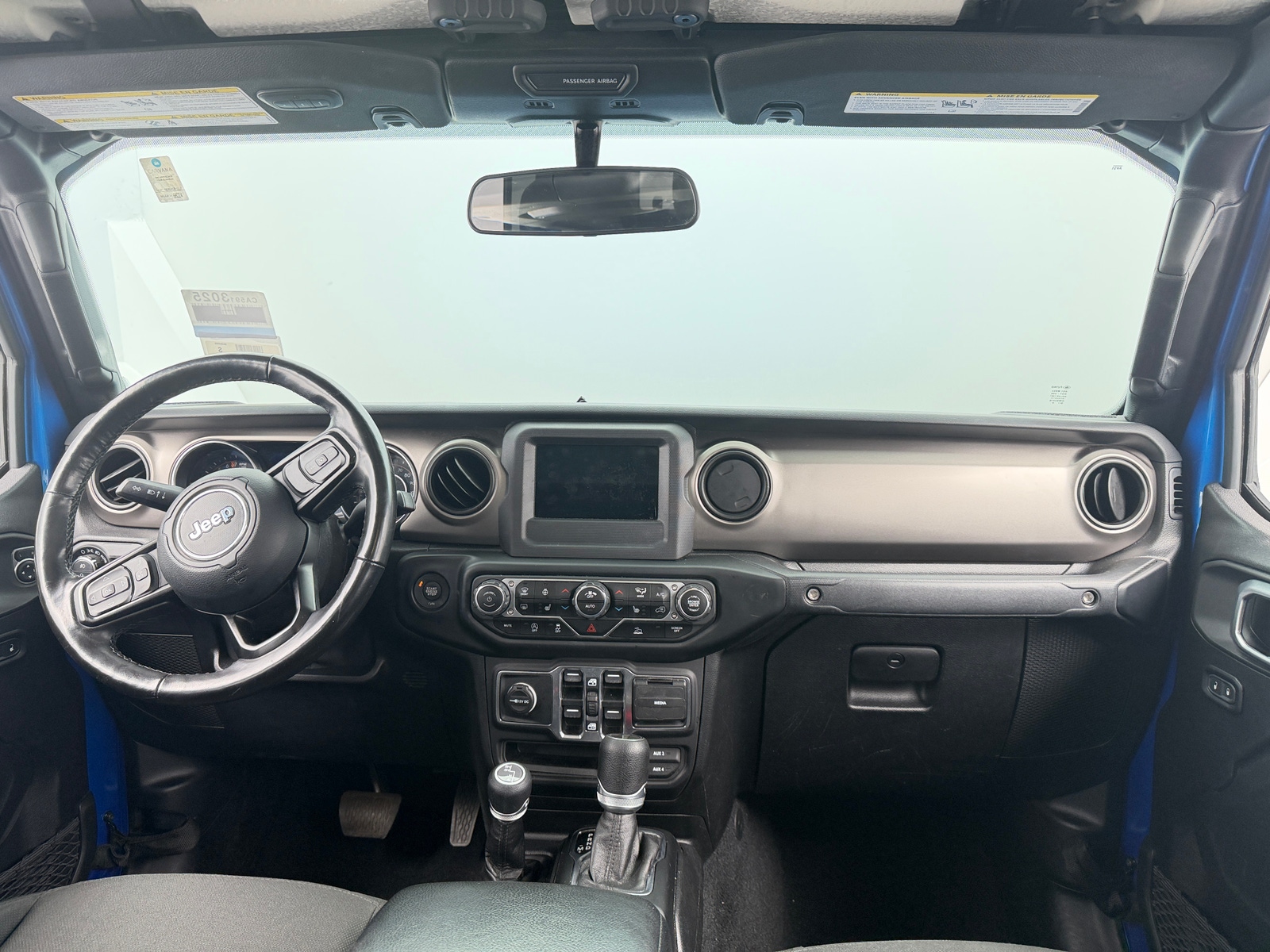 Thumbnail: 2021 Jeep Gladiator - 3