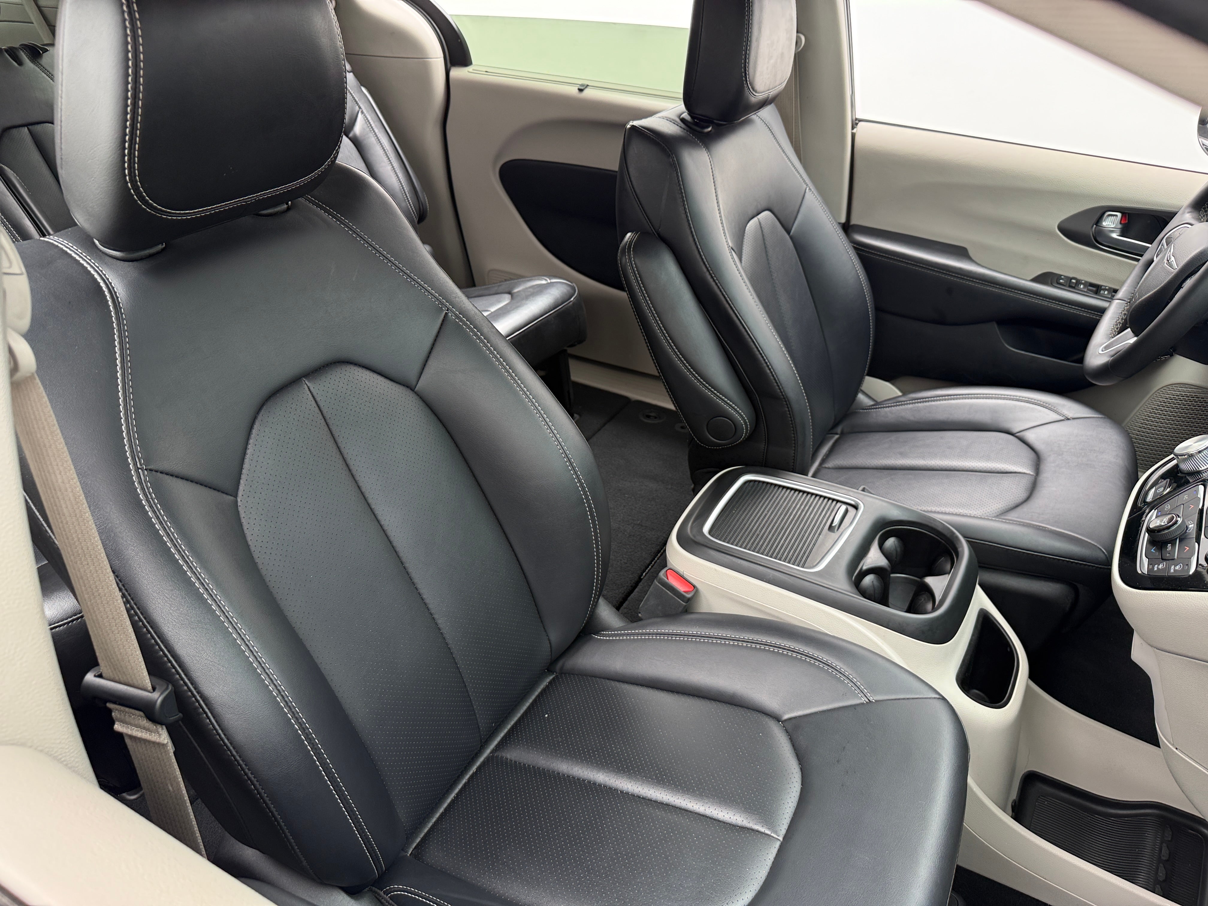 2024 Chrysler Pacifica