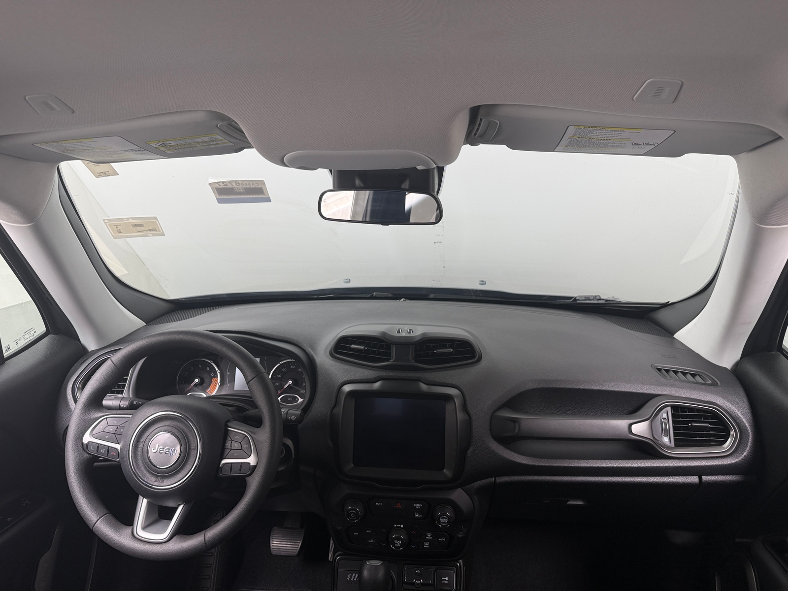 Thumbnail: 2023 Jeep Renegade - 3