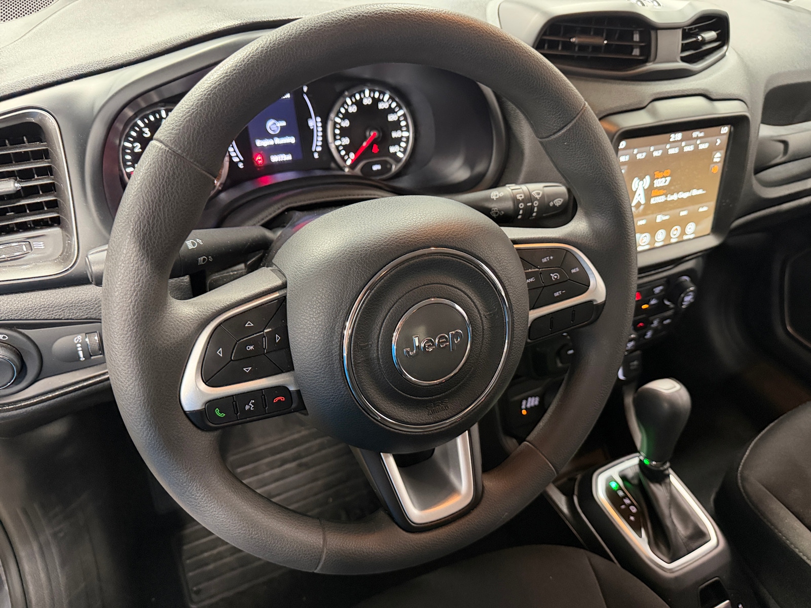 Thumbnail: 2023 Jeep Renegade - 5