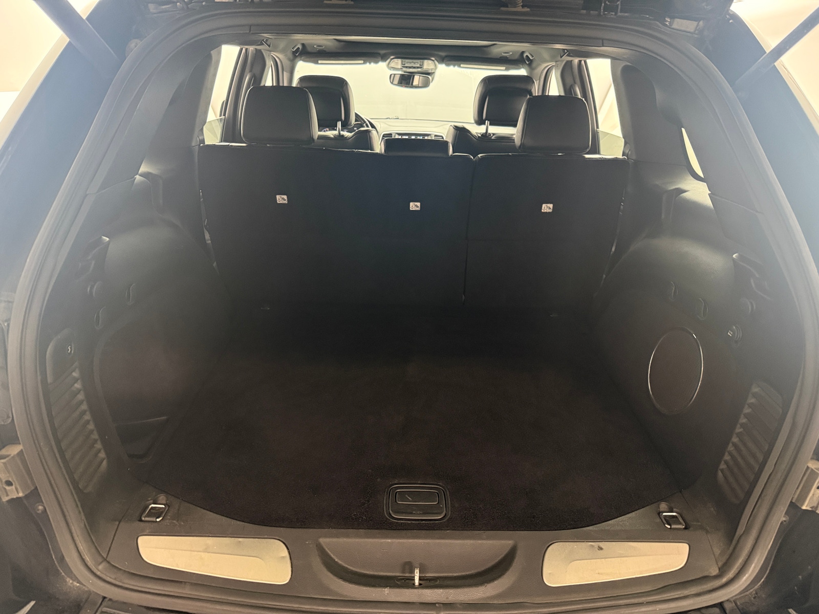Thumbnail: 2018 Jeep Grand Cherokee - 6