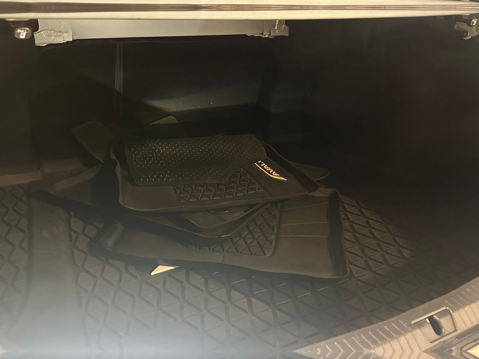 Thumbnail: 2019 Toyota Avalon - 6