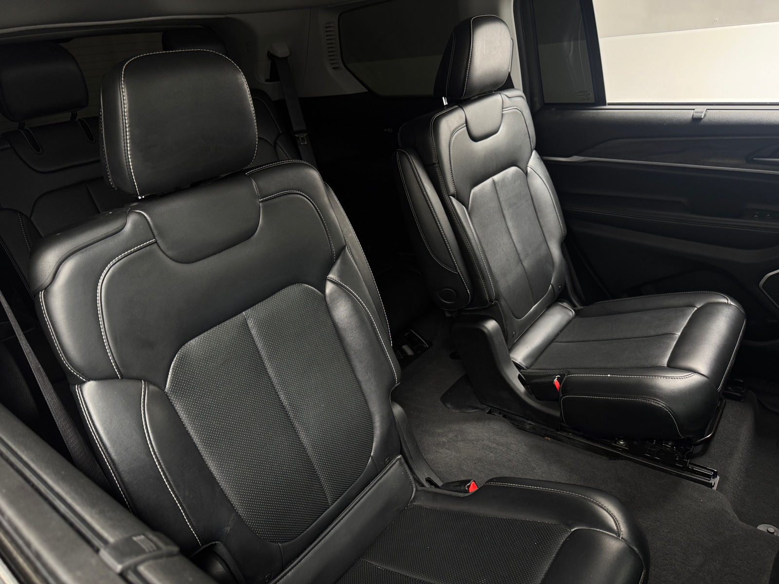 Thumbnail: 2021 Jeep Grand Cherokee L - 5