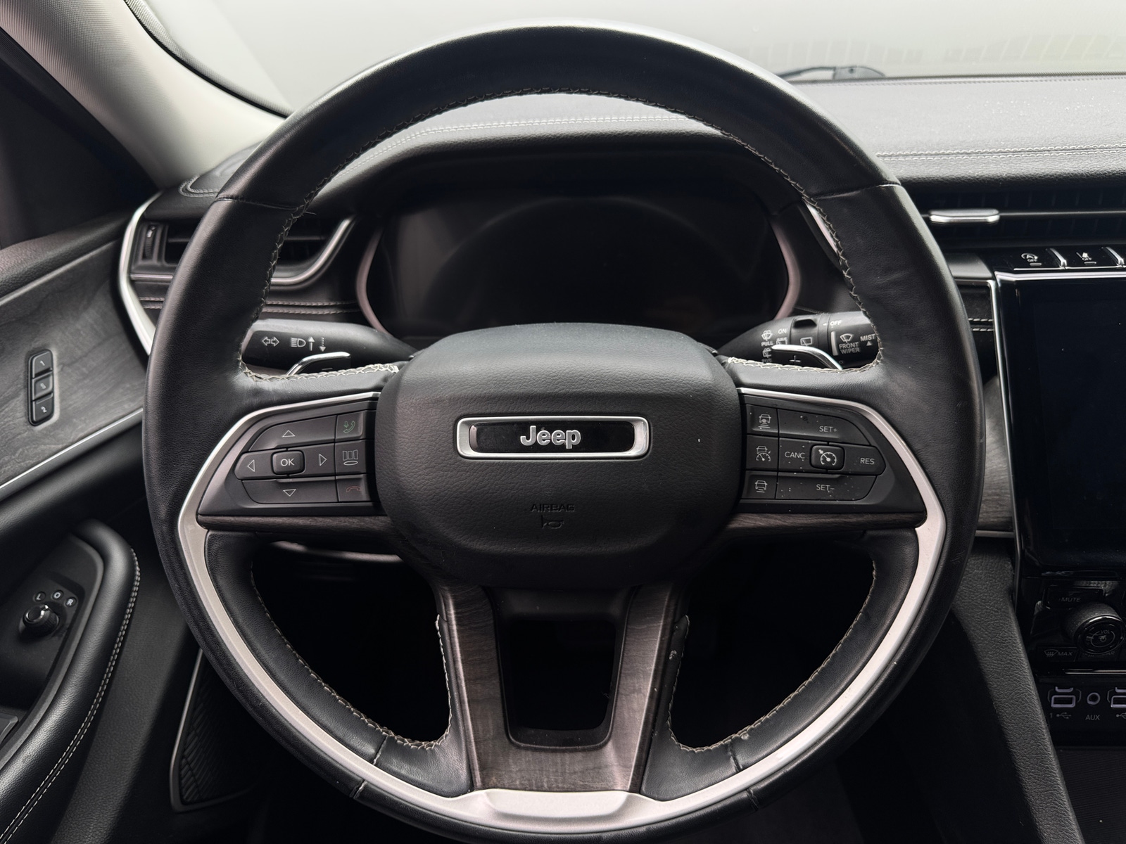 Thumbnail: 2021 Jeep Grand Cherokee L - 4