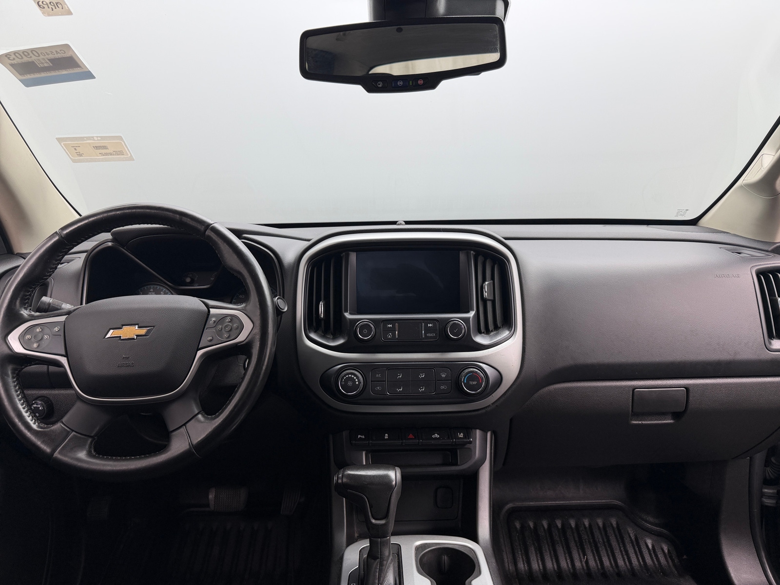 Thumbnail: 2021 Chevrolet Colorado - 3