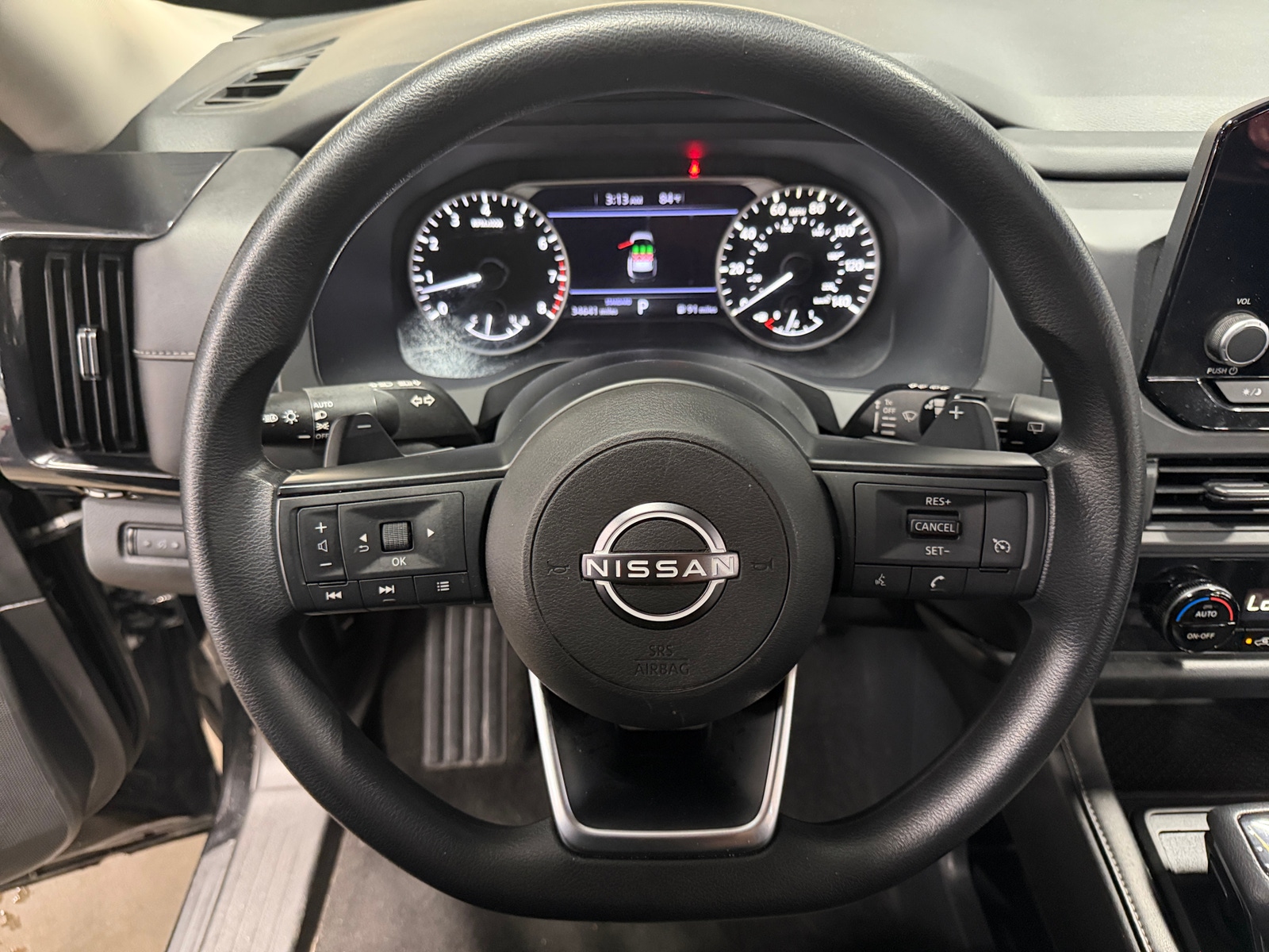 Thumbnail: 2023 Nissan Pathfinder - 5