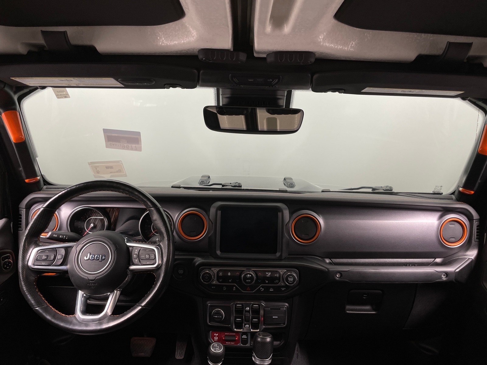 Thumbnail: 2021 Jeep Gladiator - 3