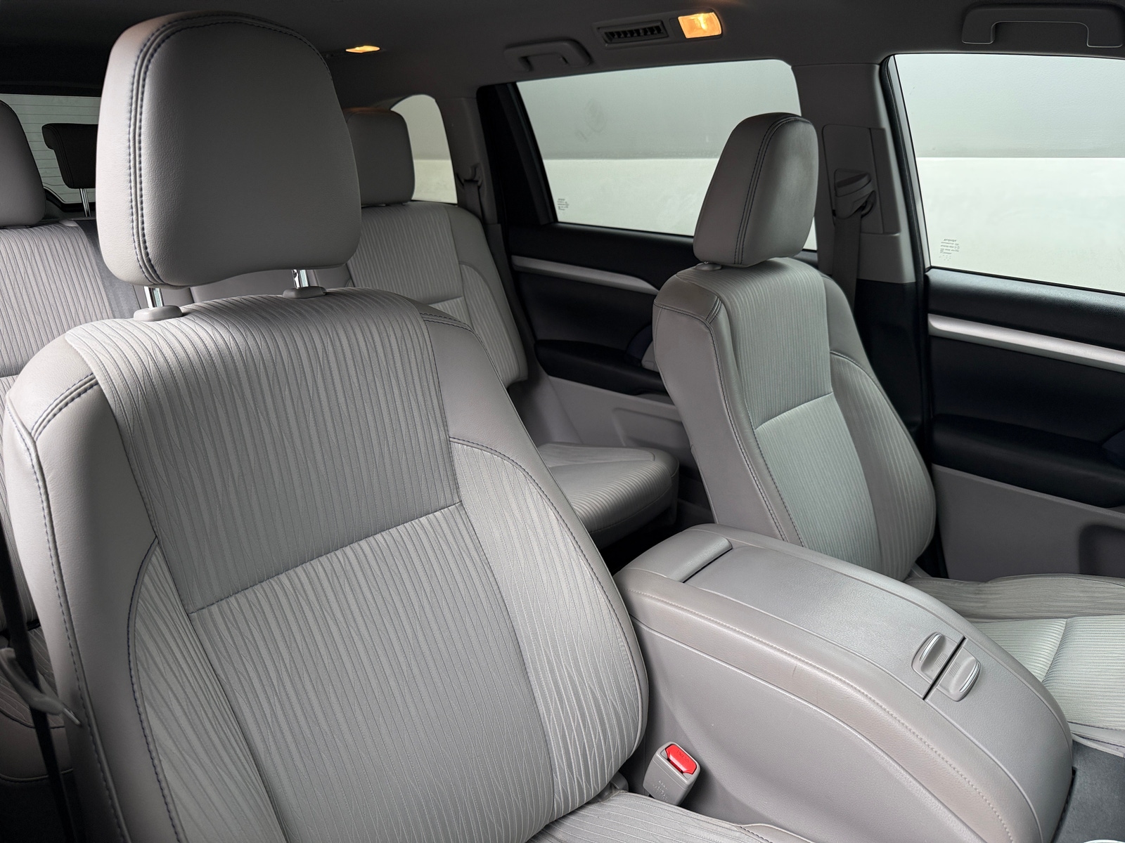 Thumbnail: 2018 Toyota Highlander - 2