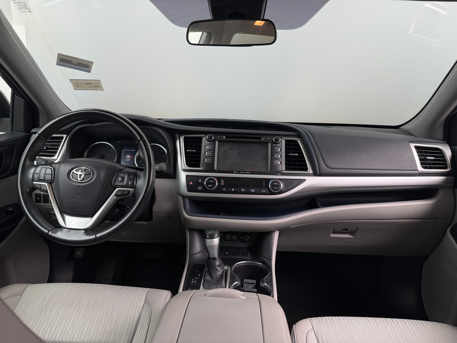 Thumbnail: 2018 Toyota Highlander - 3