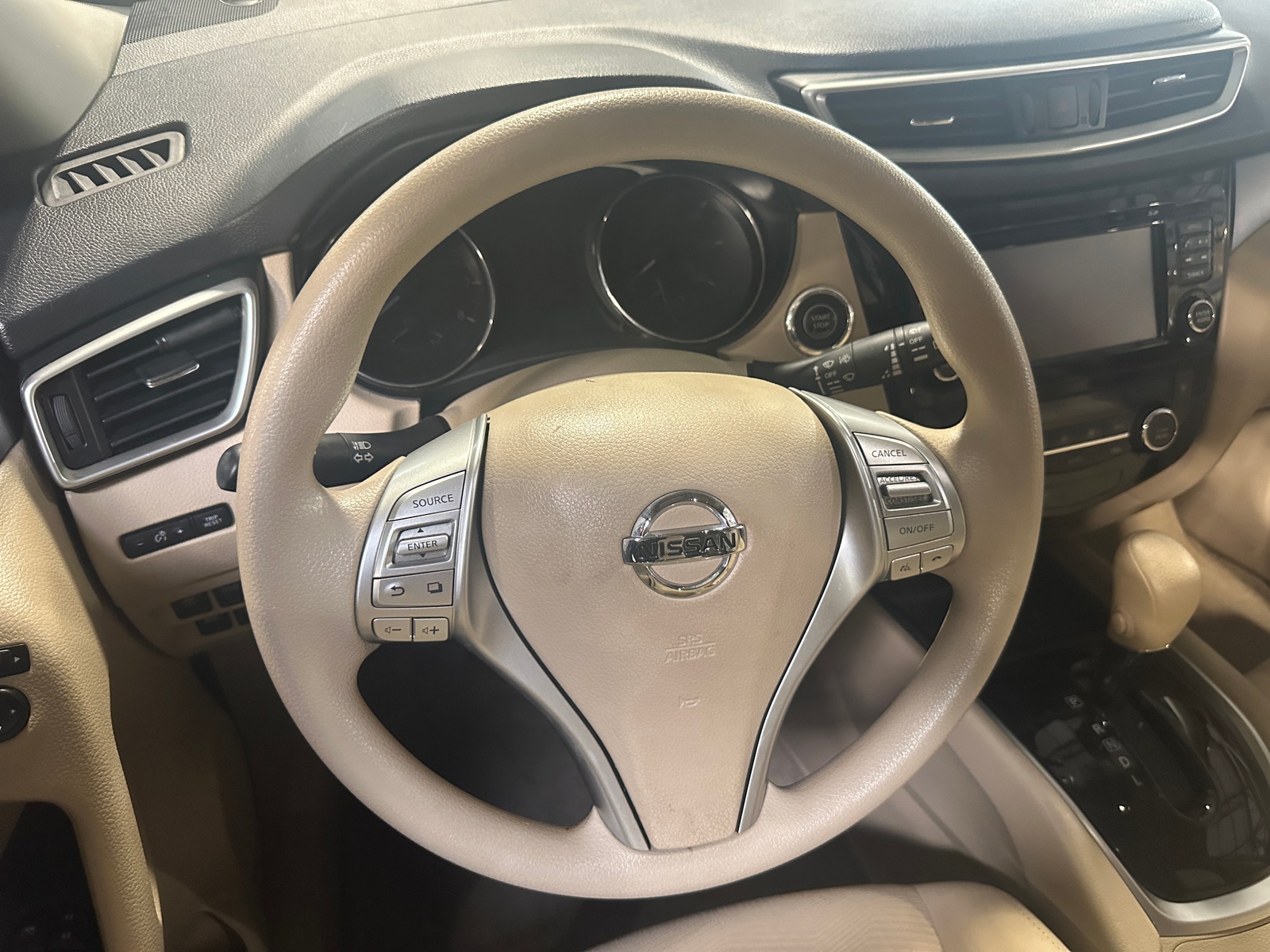 Thumbnail: 2015 Nissan Rogue - 5
