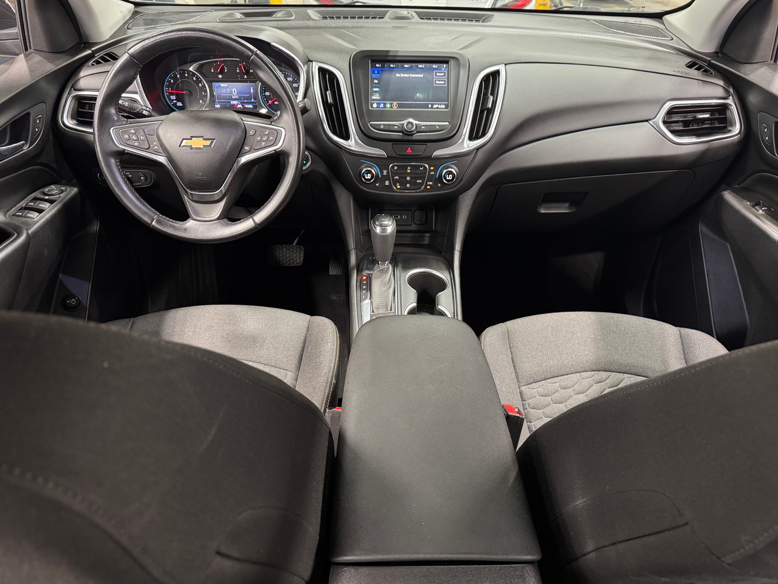 Thumbnail: 2021 Chevrolet Equinox - 3