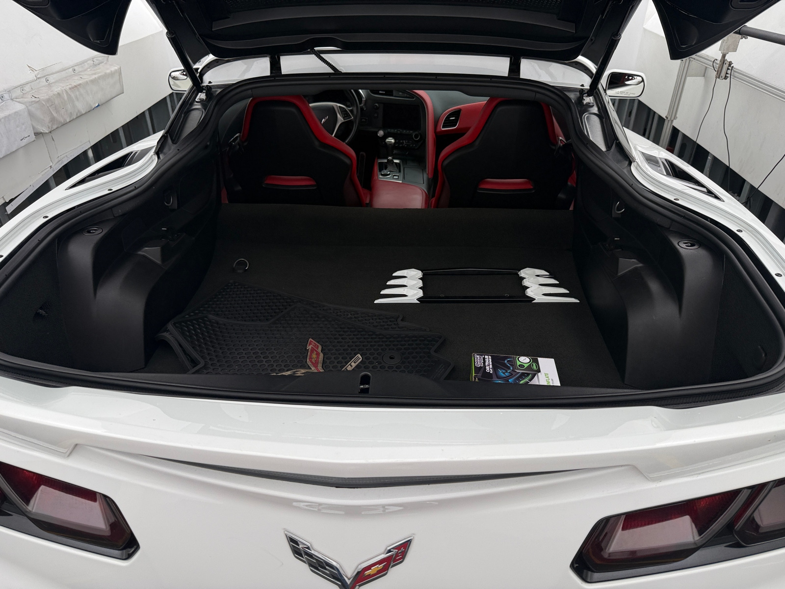 Thumbnail: 2014 Chevrolet Corvette - 5
