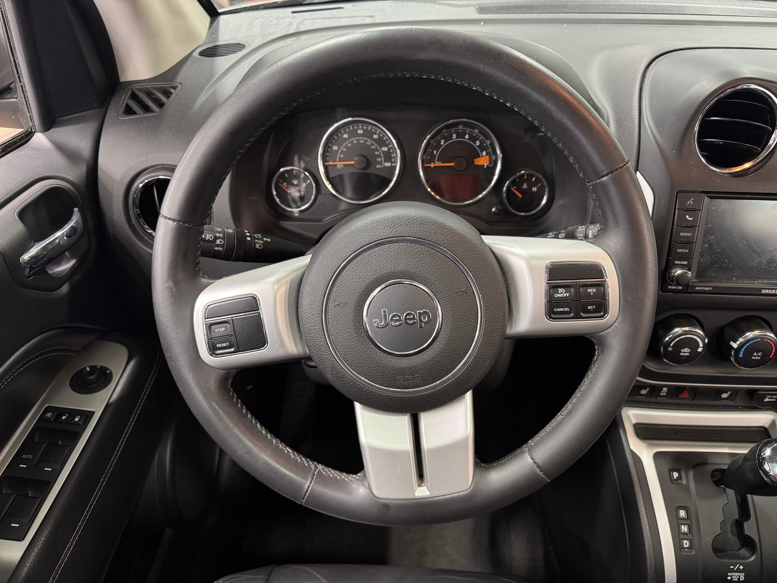 Thumbnail: 2016 Jeep Compass - 4