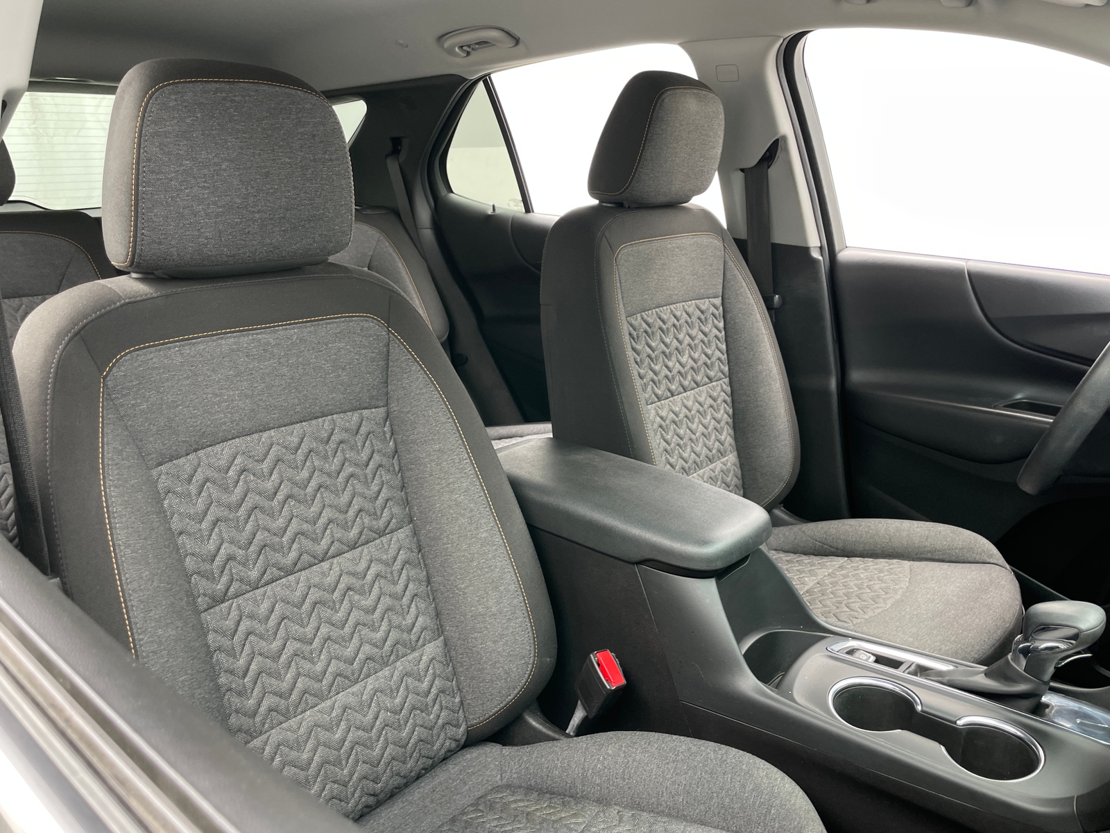 Thumbnail: 2022 Chevrolet Equinox - 2