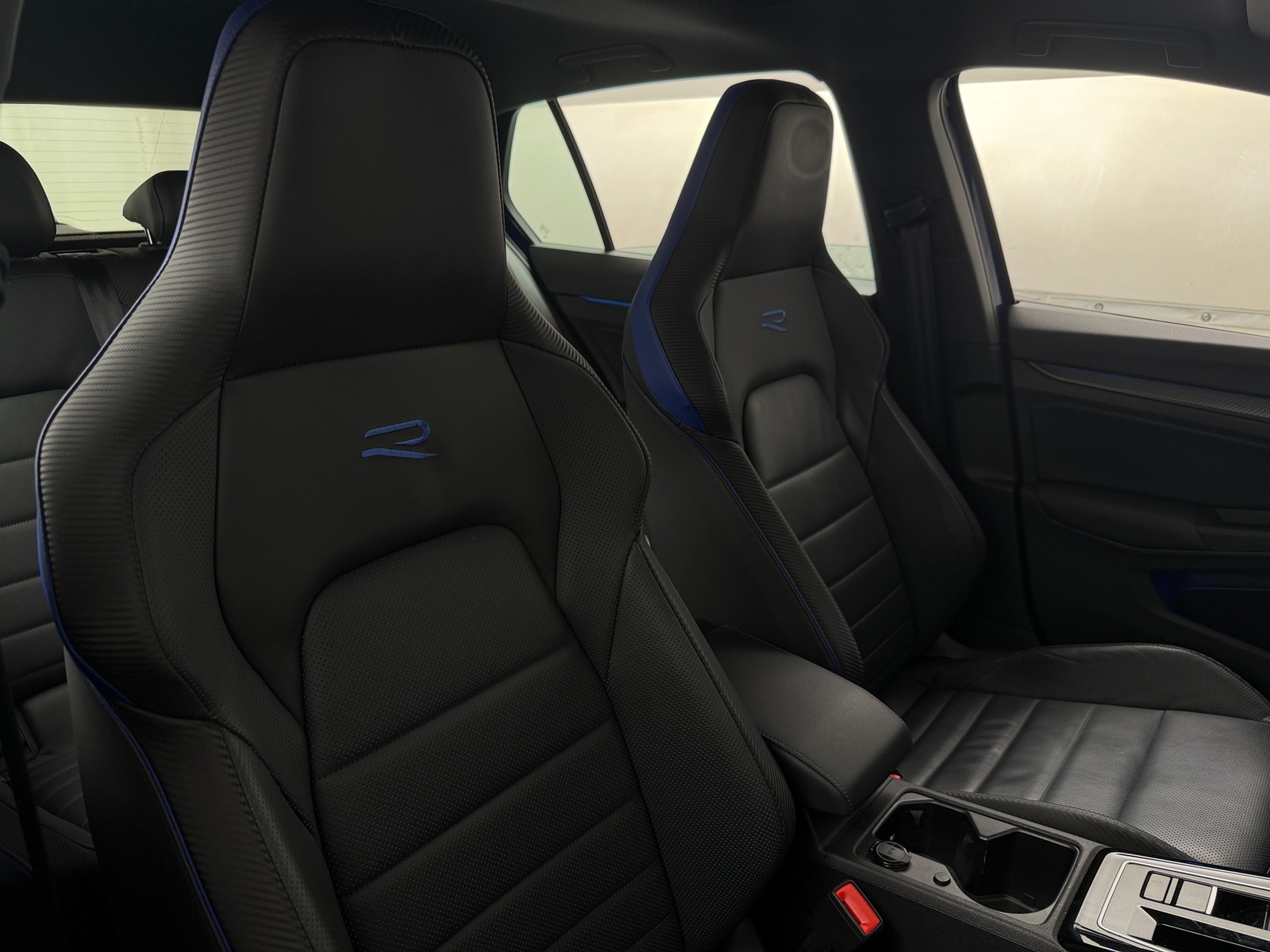 Thumbnail: 2024 Volkswagen Golf - 2