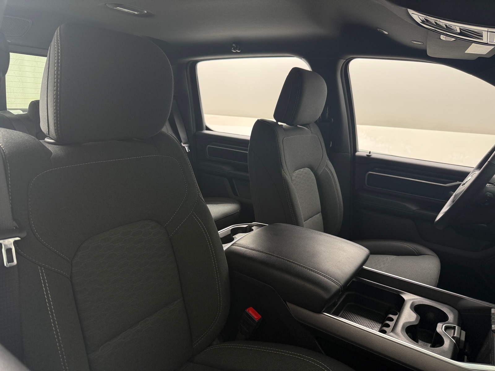 Thumbnail: 2025 RAM 1500 - 2