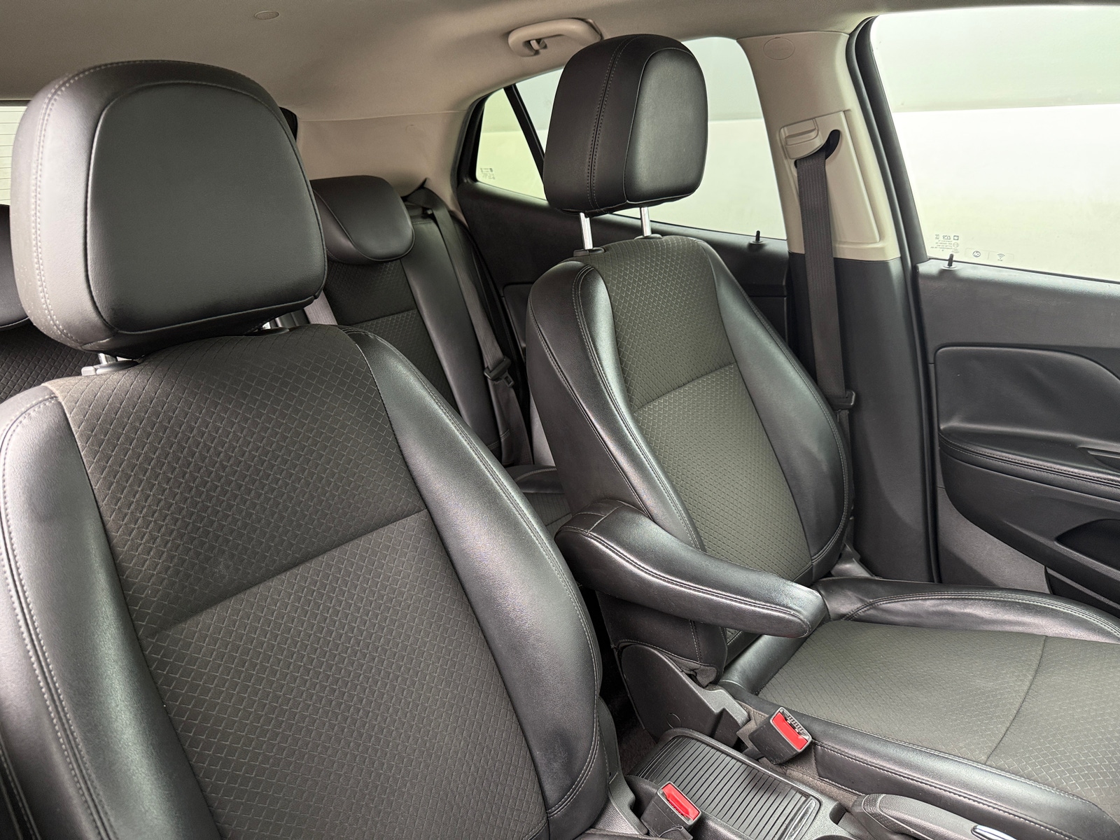 Thumbnail: 2020 Buick Encore - 2
