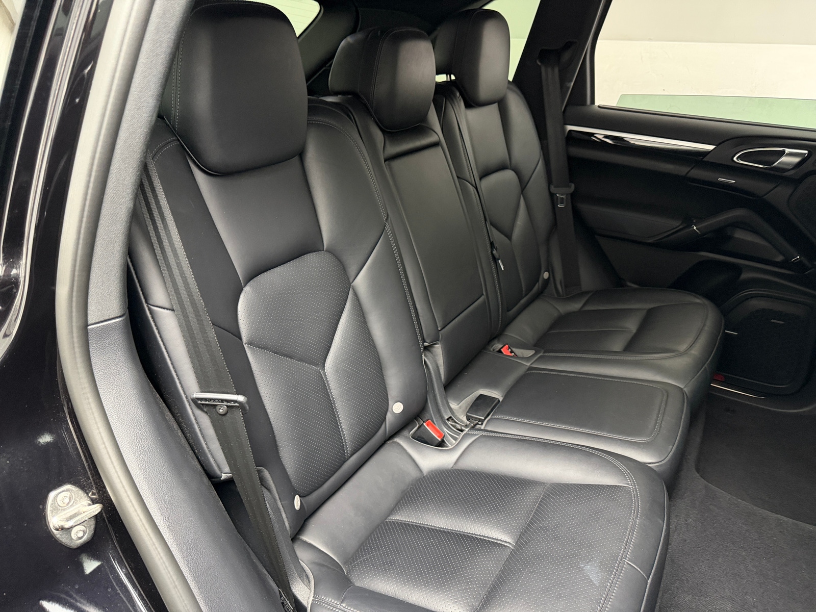 Thumbnail: 2016 Porsche Cayenne - 5
