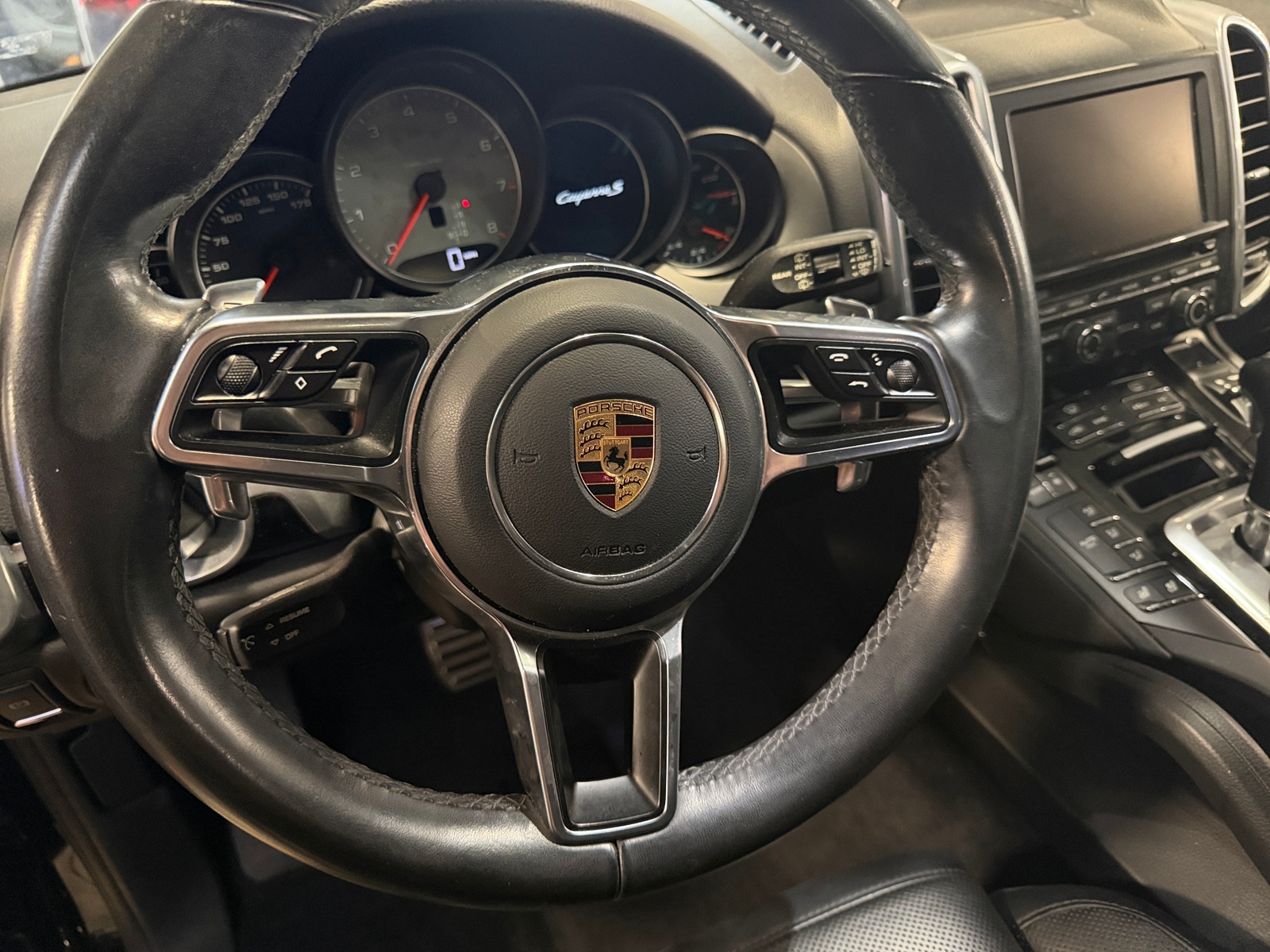 Thumbnail: 2016 Porsche Cayenne - 4
