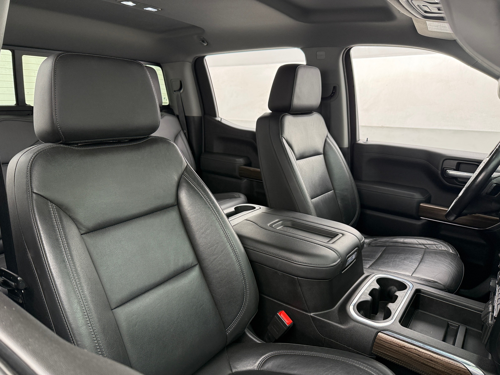 Thumbnail: 2020 Chevrolet Silverado 1500 - 2