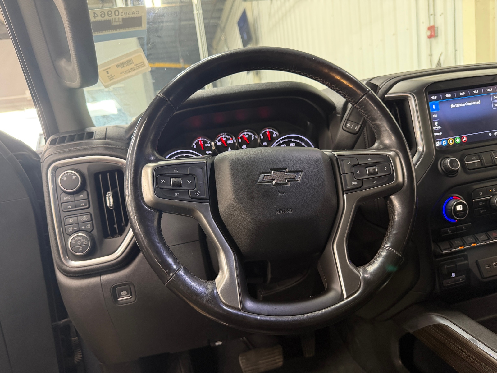 Thumbnail: 2019 Chevrolet Silverado 1500 - 4