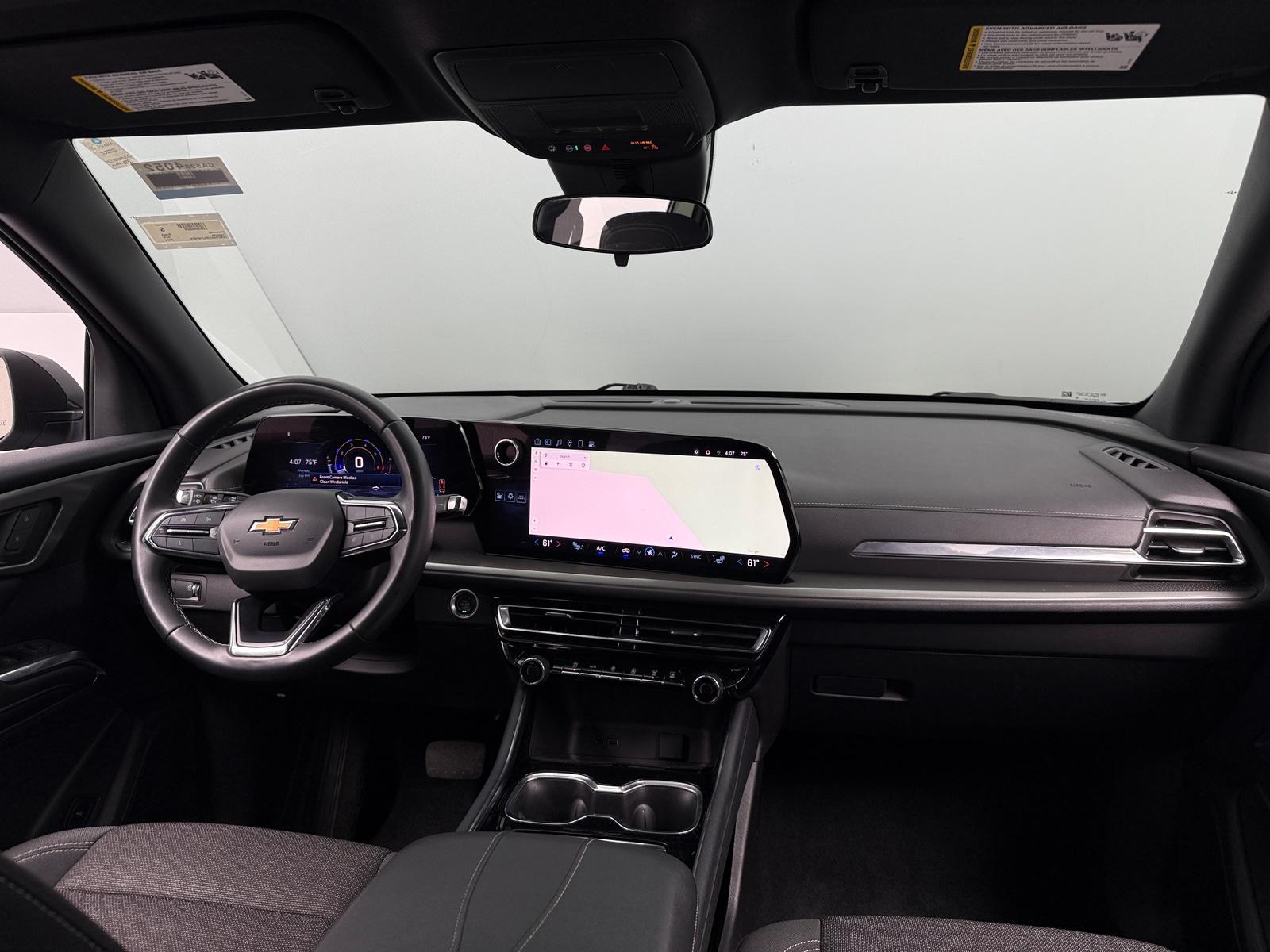 Thumbnail: 2024 Chevrolet Traverse - 3