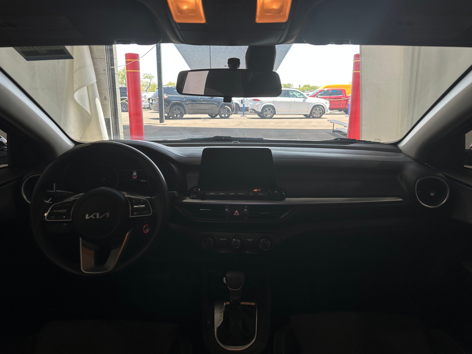 Thumbnail: 2024 Kia Forte - 3