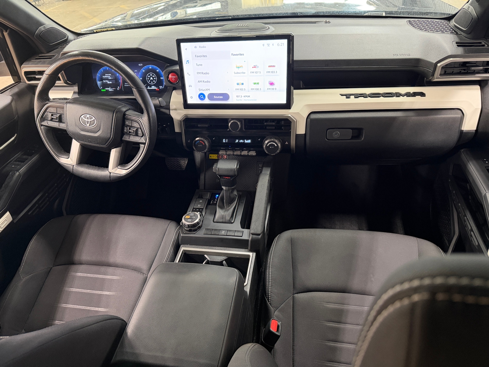 Thumbnail: 2024 Toyota Tacoma - 3