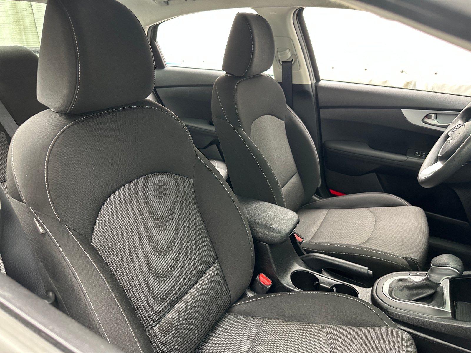 Thumbnail: 2024 Kia Forte - 2