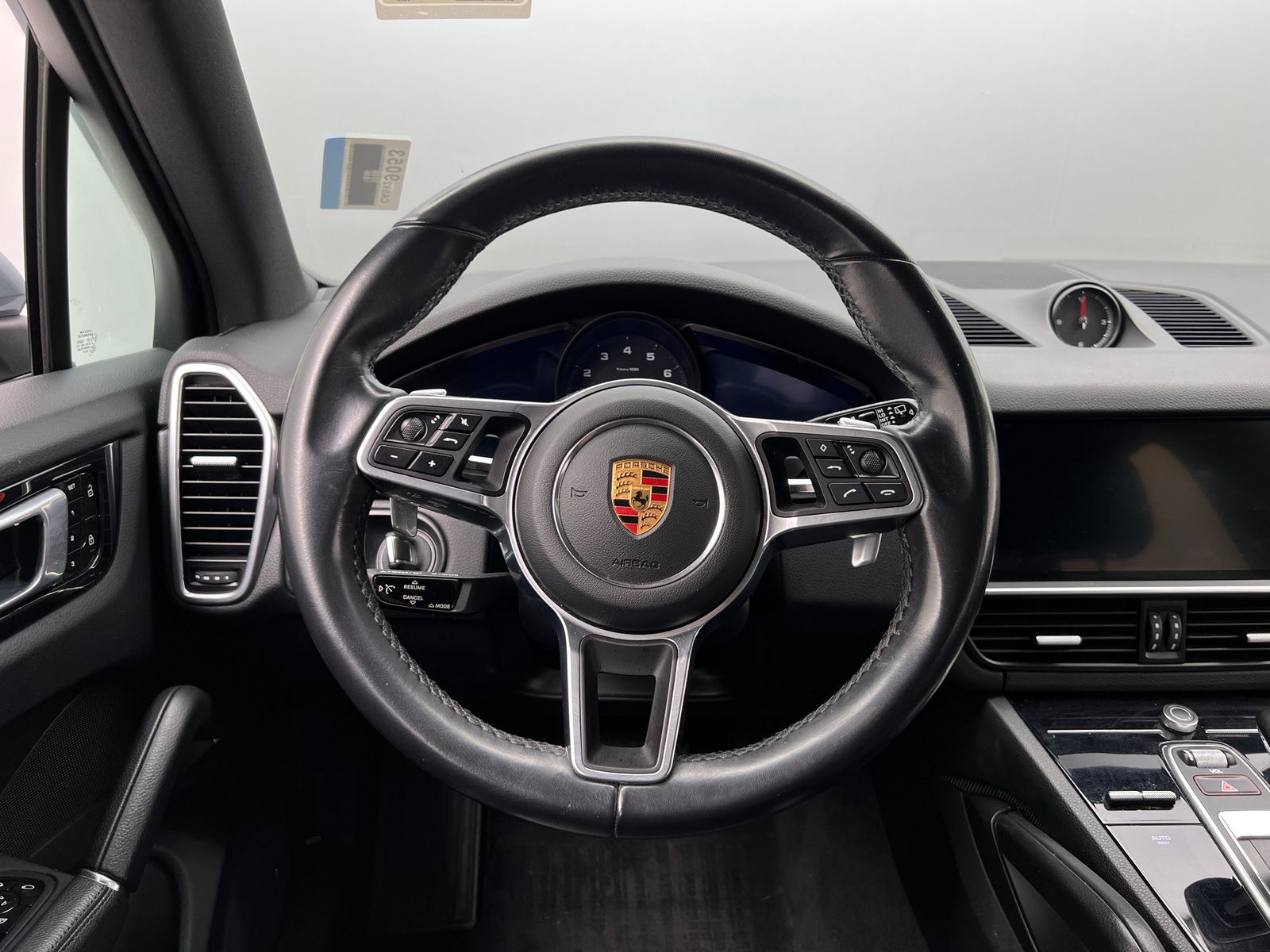 Thumbnail: 2020 Porsche Cayenne - 4