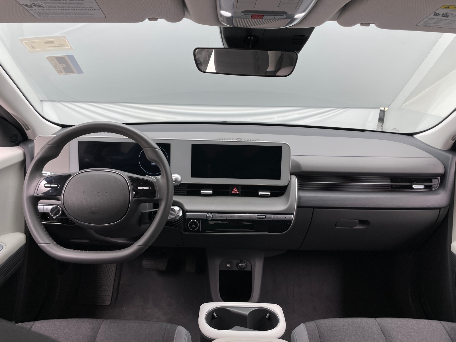 Thumbnail: 2024 Hyundai Ioniq 5 - 3