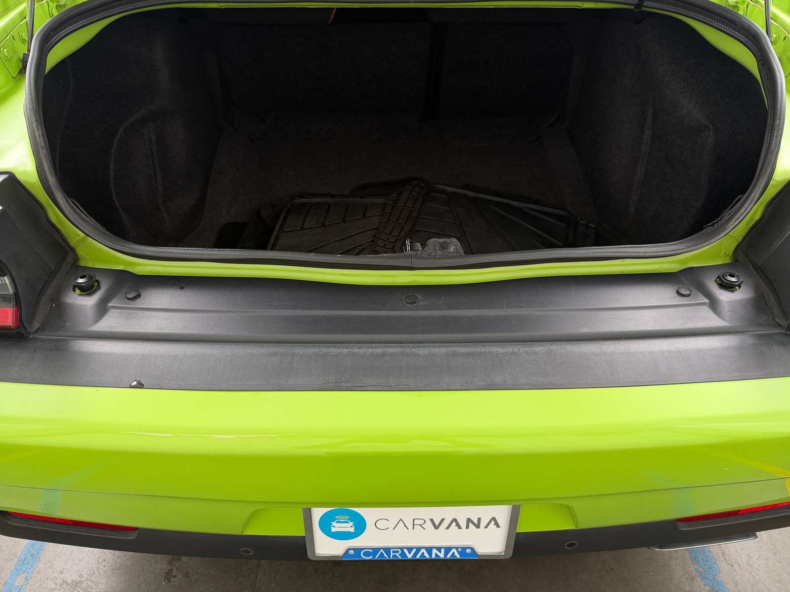 Thumbnail: 2015 Dodge Challenger - 4