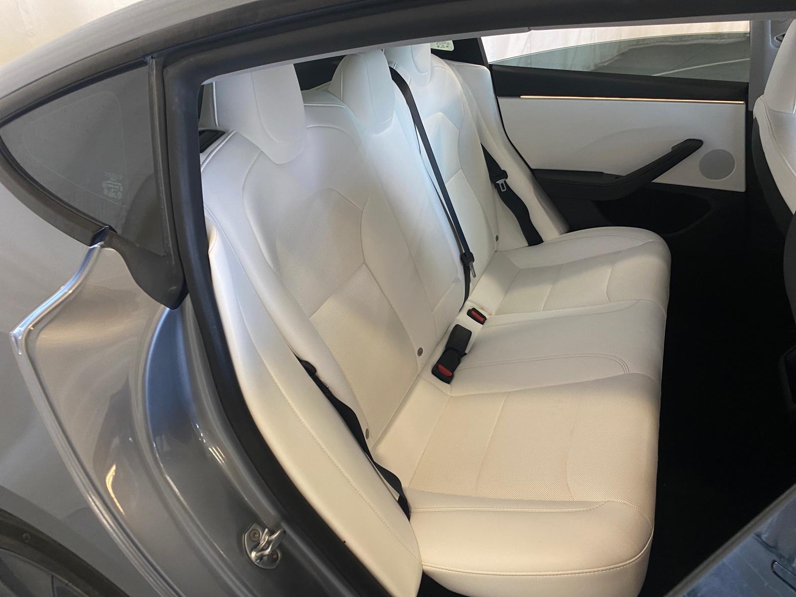 Thumbnail: 2025 Tesla Model 3 - 5