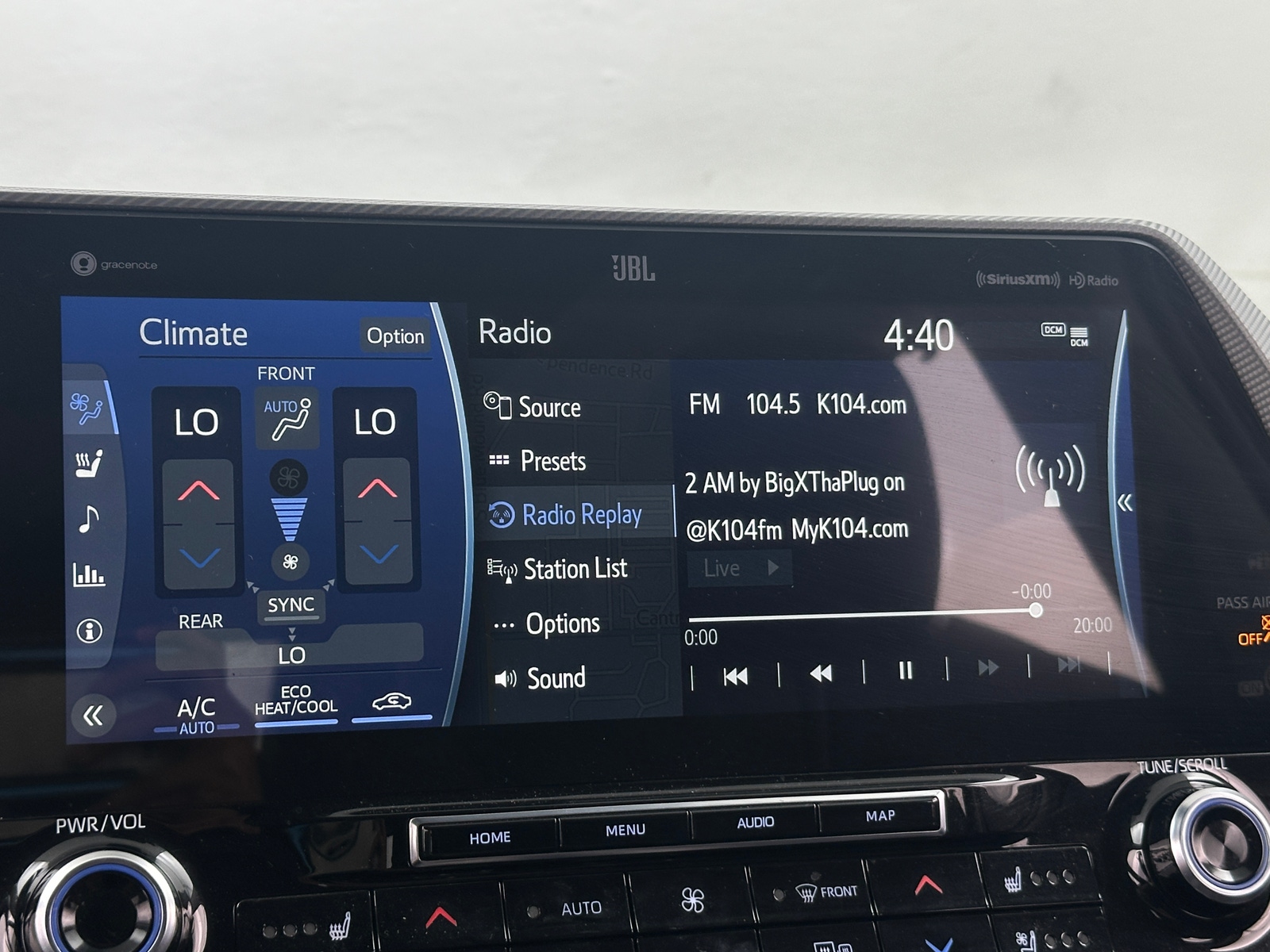 Thumbnail: 2021 Toyota Highlander - 3