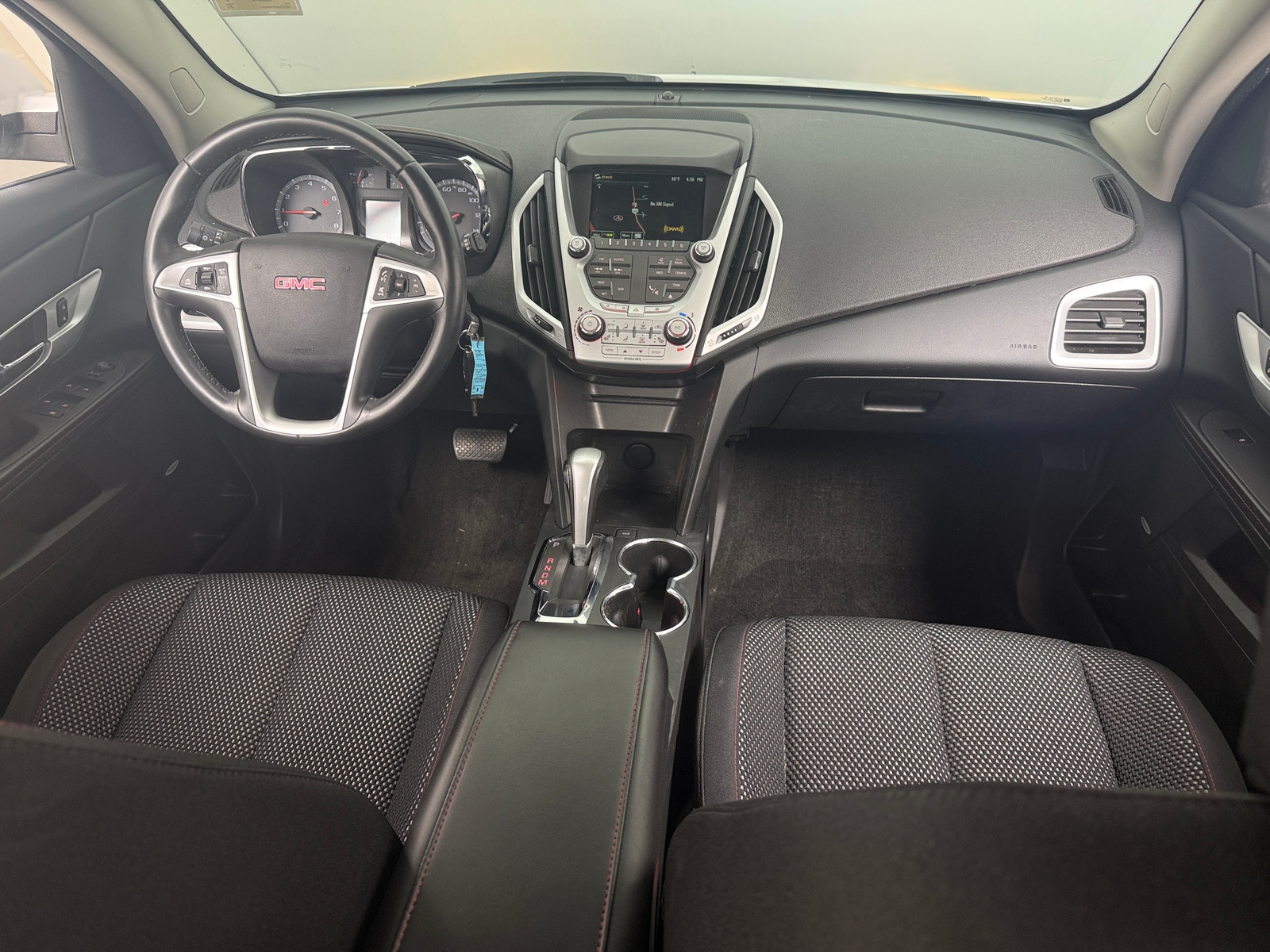 Thumbnail: 2015 GMC Terrain - 3