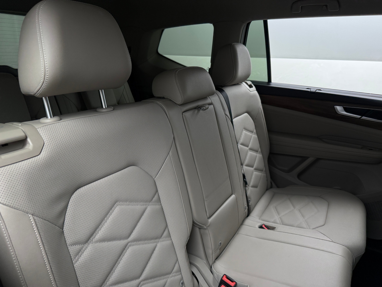 Thumbnail: 2026 Volkswagen Atlas - 5