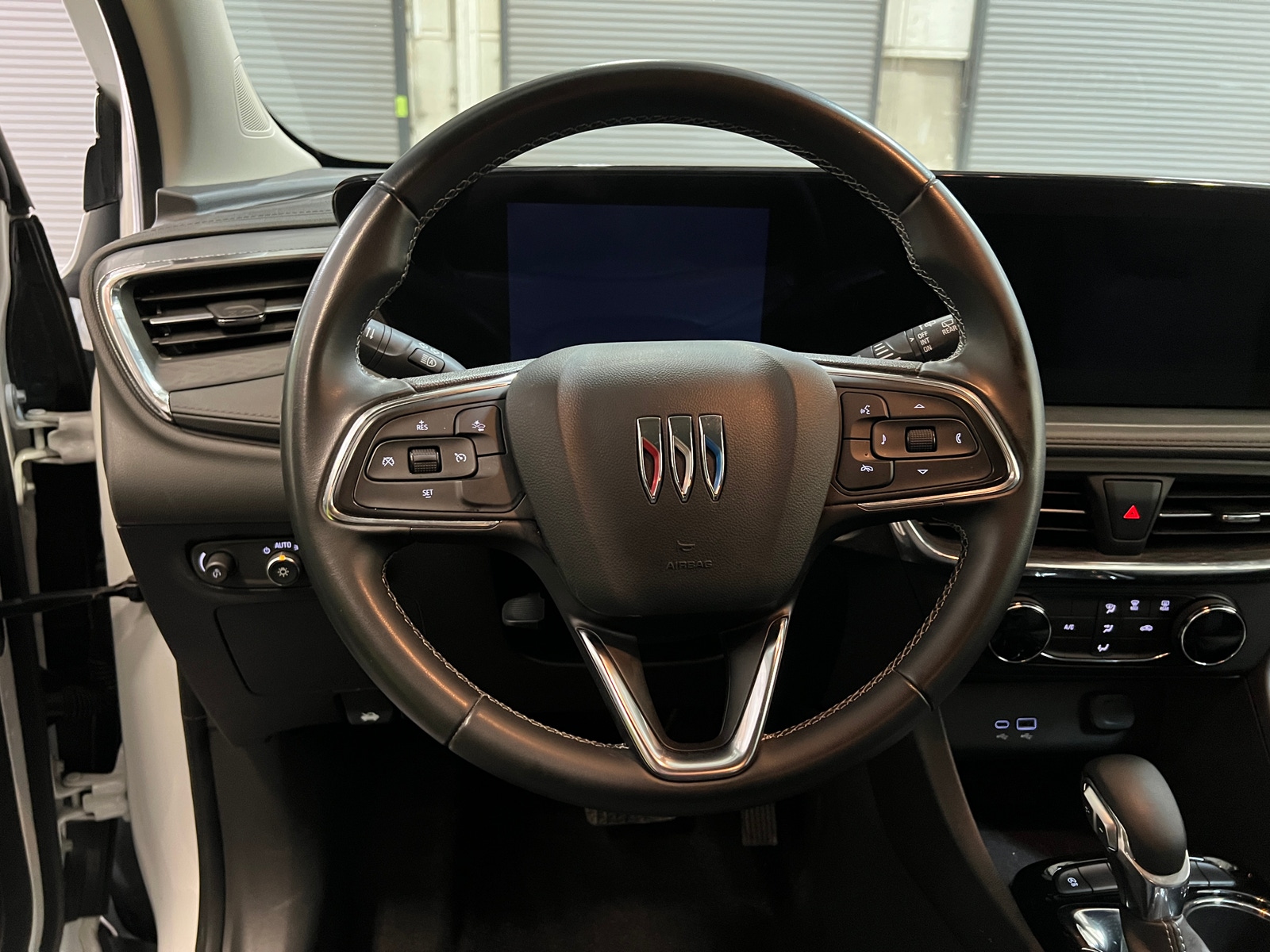 Thumbnail: 2025 Buick Encore GX - 5