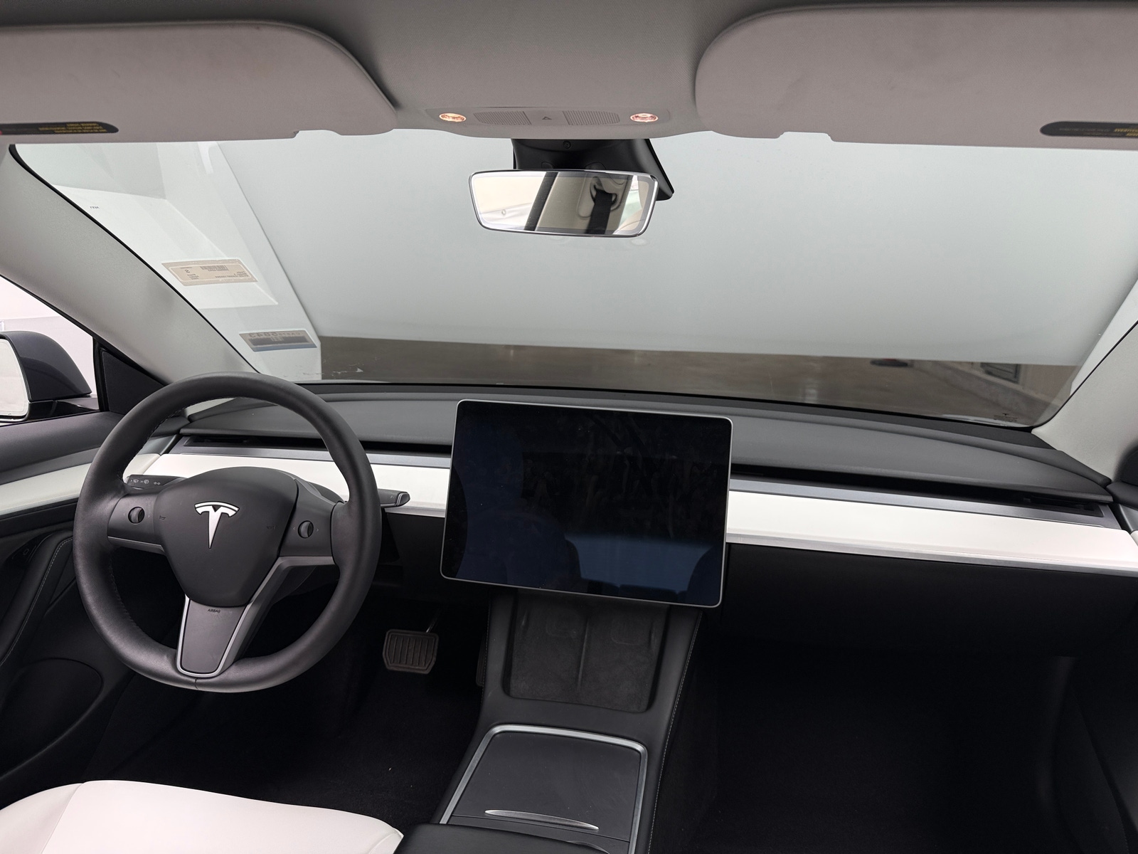 Thumbnail: 2022 Tesla Model 3 - 2